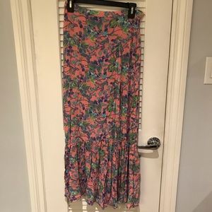 Maxi skirt with thigh high skit